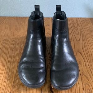 Vivobarefoot 43 Fulham Chelsea Boot black